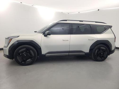 2024 Kia EV9 GT-Line