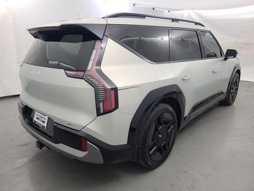 2024 Kia EV9 GT-Line