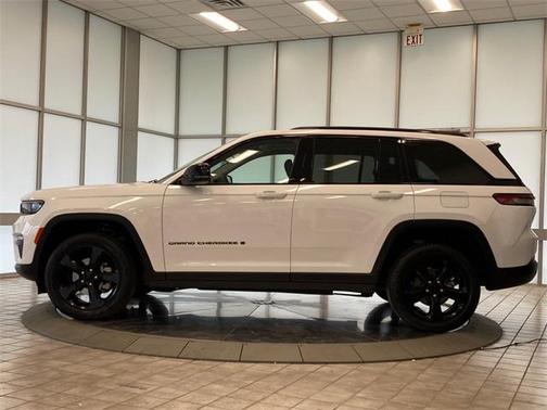 2023 Jeep Grand Cherokee Limited X