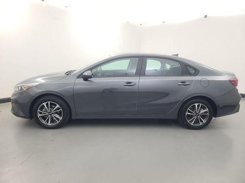 Gravity Gray 2024 Kia Forte LXS