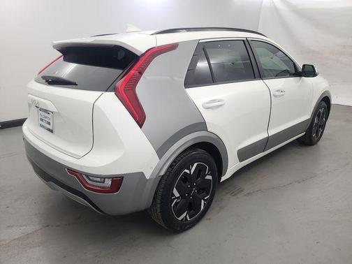2023 Kia Niro EV Wave