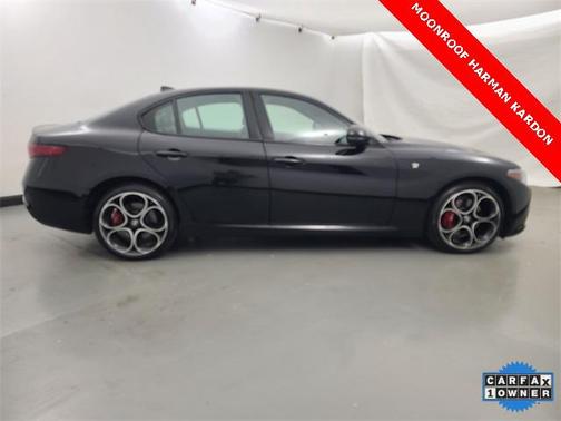 2022 Alfa Romeo Giulia Ti