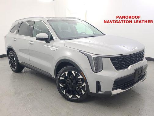 Wolf Gray 2025 Kia Sorento EX