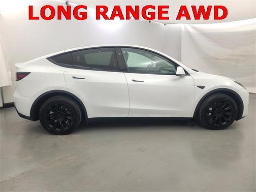 2024 Tesla Model Y Long Range Dual Motor All-Wheel Drive