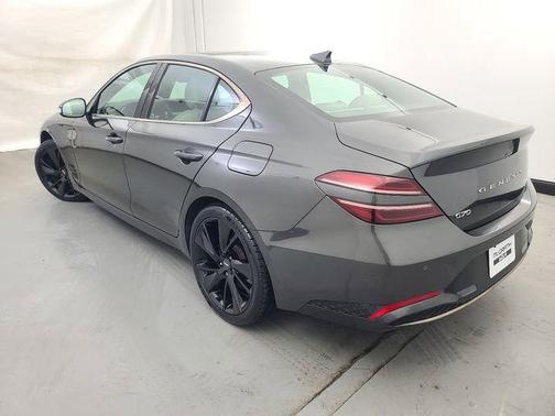 2023 Genesis G70 2.0T AWD
