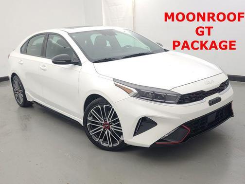 Snow White Pearl 2023 Kia Forte GT
