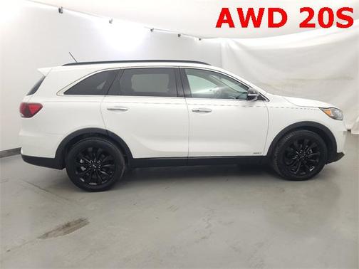 2020 Kia Sorento S