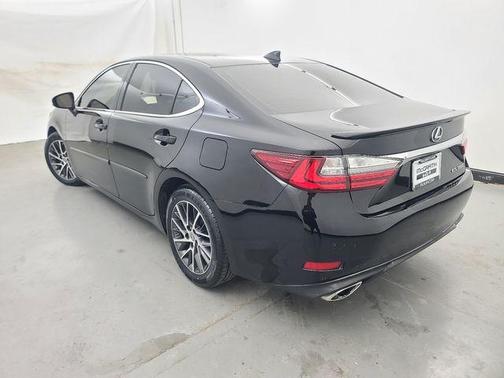 2016 Lexus ES 350 Base