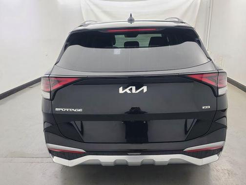 Ebony Black 2024 Kia Sportage SX-Prestige