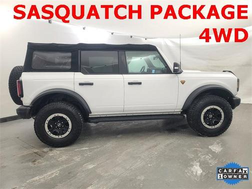 2022 Ford Bronco Badlands