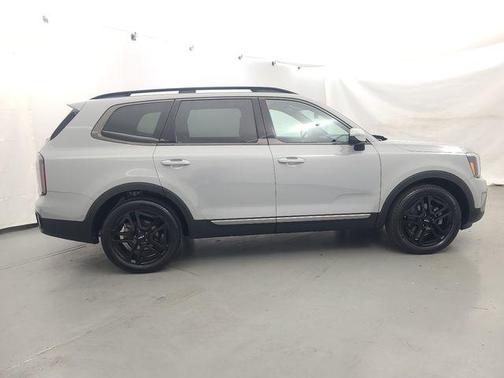 Wolf Gray 2023 Kia Telluride SX X-Line