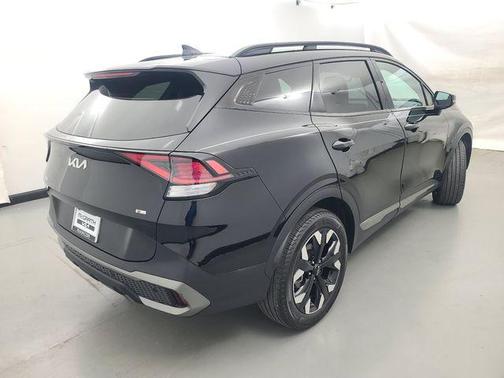 Ebony Black 2023 Kia Sportage X-Line