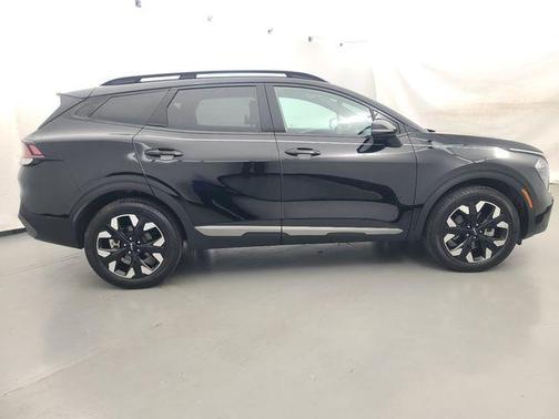 Ebony Black 2023 Kia Sportage X-Line