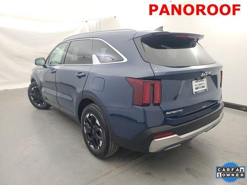 Midnight Lake Blue 2025 Kia Sorento S