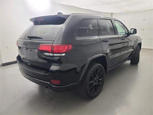 2021 Jeep Grand Cherokee Laredo