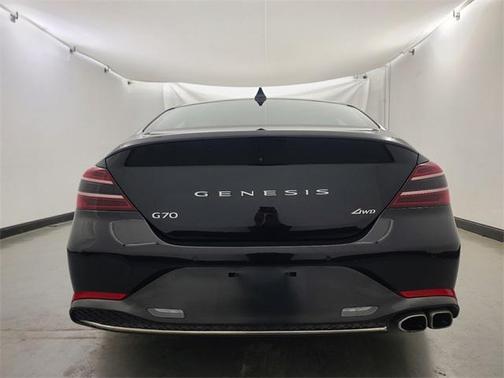 2023 Genesis G70 2.0T AWD