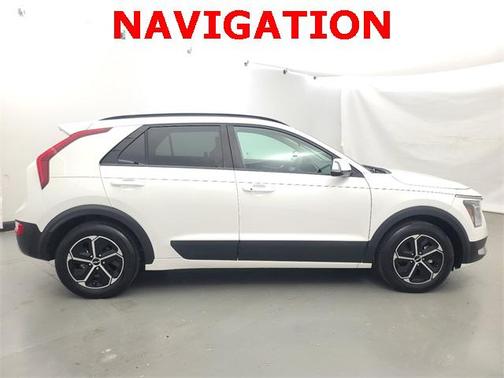 2023 Kia Niro EX