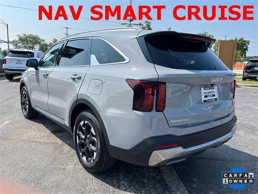 2024 Kia Sorento S