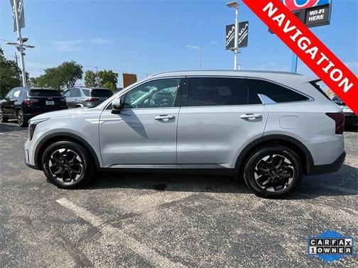 2024 Kia Sorento S