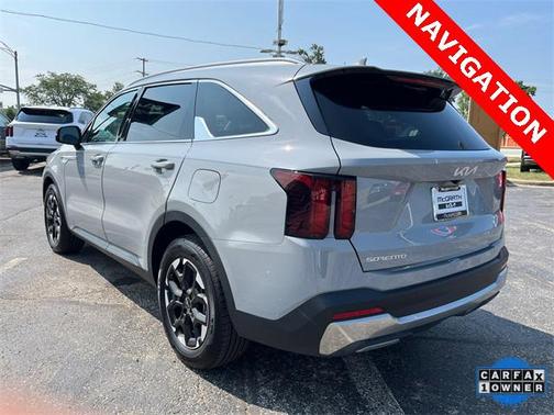 2024 Kia Sorento S