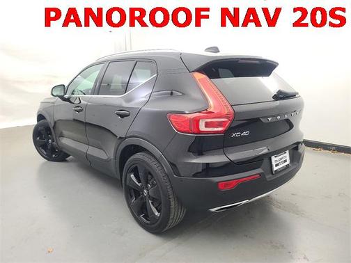 2019 Volvo XC40 T5 Inscription