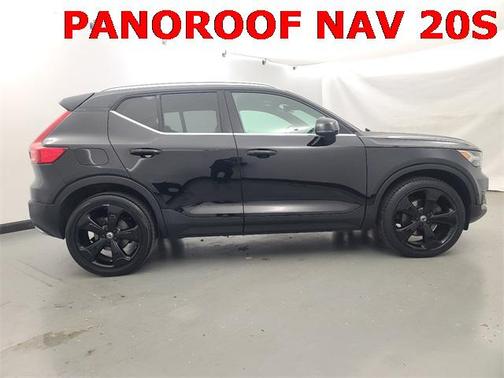 2019 Volvo XC40 T5 Inscription