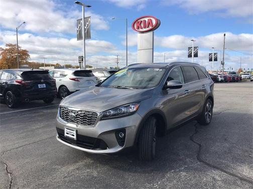 Titanium Silver 2019 Kia Sorento EX