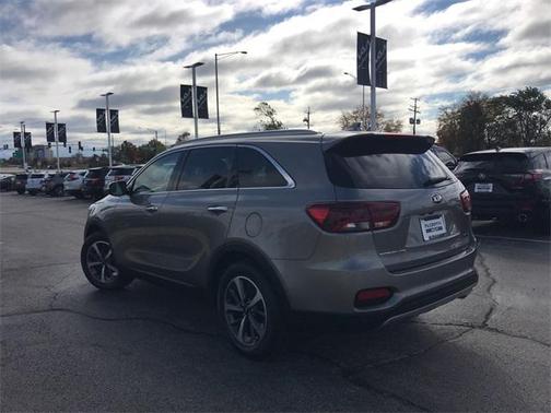 Titanium Silver 2019 Kia Sorento EX