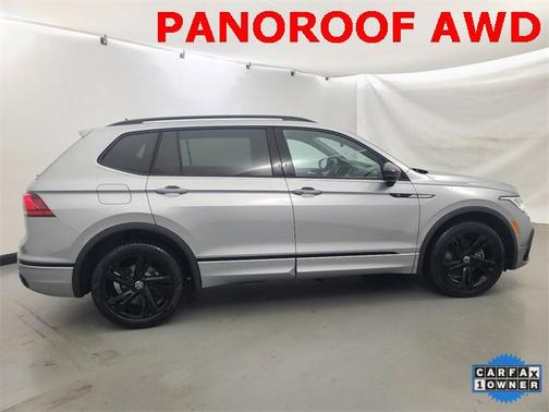 2023 Volkswagen Tiguan 2.0T SE R-Line Black 4MOTION