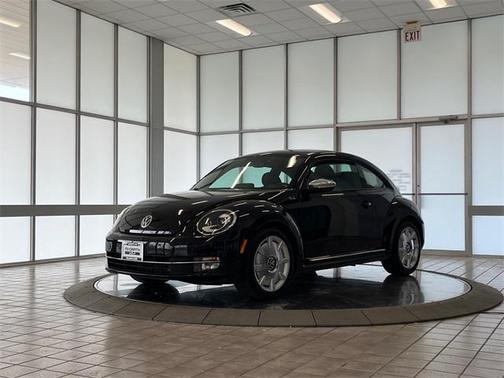 2013 Volkswagen Beetle 2.0T Fender Edition
