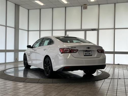 2020 Chevrolet Malibu FWD LT