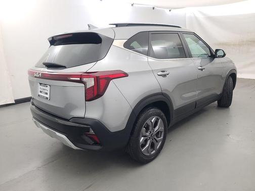 Steel Gray 2024 Kia Seltos S