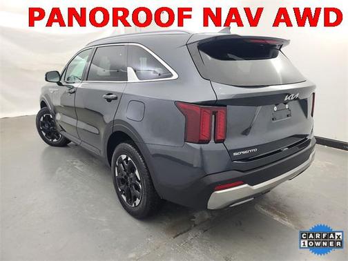 2025 Kia Sorento S
