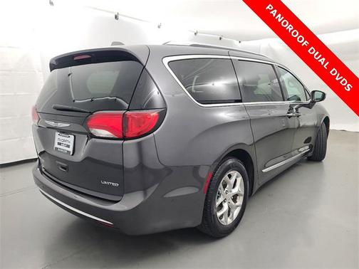 2017 Chrysler Pacifica Limited