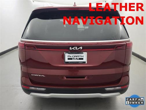 2023 Kia Carnival EX