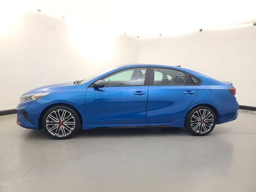 Sporty Blue 2022 Kia Forte GT