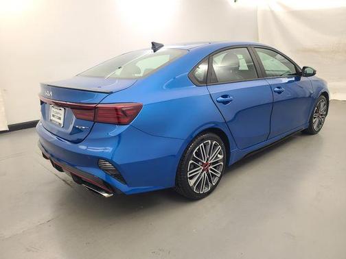 Sporty Blue 2022 Kia Forte GT