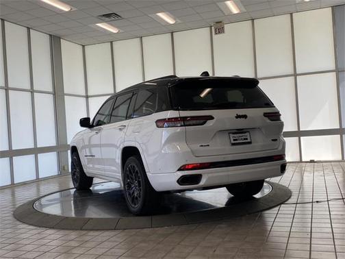 2023 Jeep Grand Cherokee L Summit