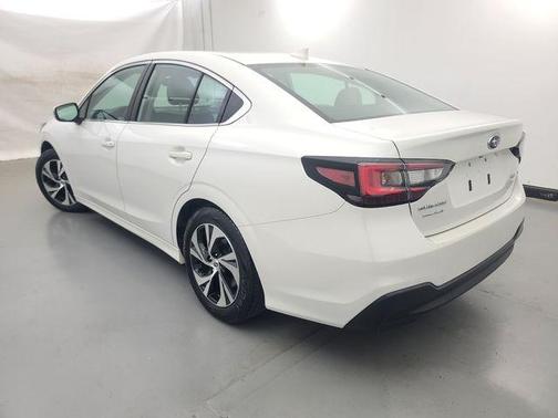 Crystal White Pearl 2022 Subaru Legacy Premium