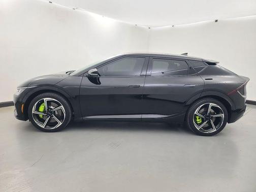 Aurora Black Pearl 2023 Kia EV6 GT