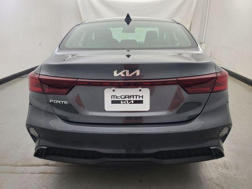 Gravity Gray 2024 Kia Forte LXS