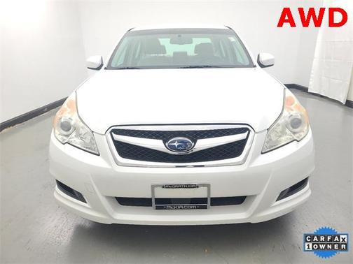 2011 Subaru Legacy Premium