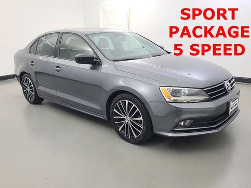Platinum Gray Metallic 2016 Volkswagen Jetta 1.8T Sport