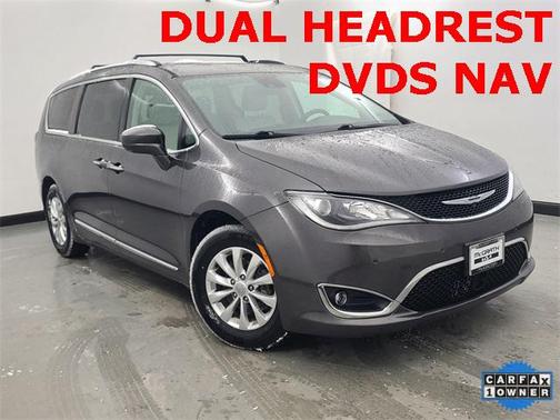 2018 Chrysler Pacifica Touring-L Plus