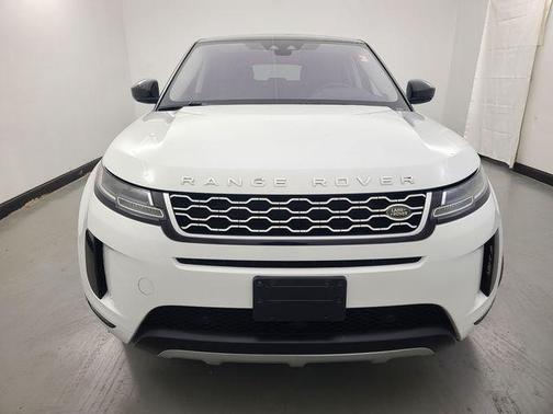 Yulong White Metallic 2020 Land Rover Range Rover Evoque S
