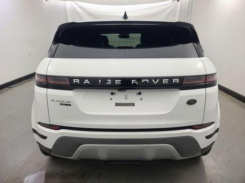 Yulong White Metallic 2020 Land Rover Range Rover Evoque S