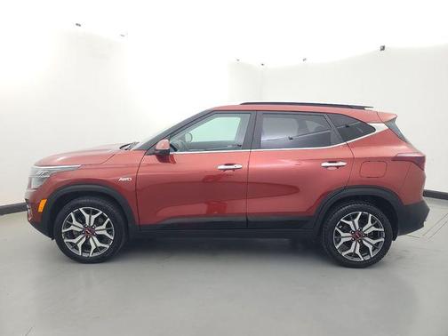 Mars Orange 2022 Kia Seltos SX Turbo