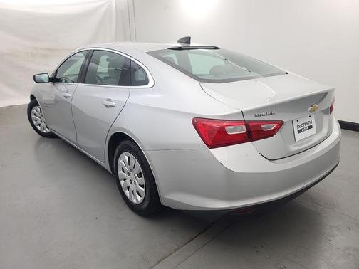 Silver Ice Metallic 2016 Chevrolet Malibu L