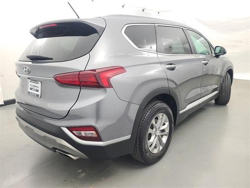 2019 Hyundai SANTA FE SE 2.4