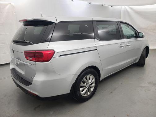 Silky Silver 2021 Kia Sedona LX